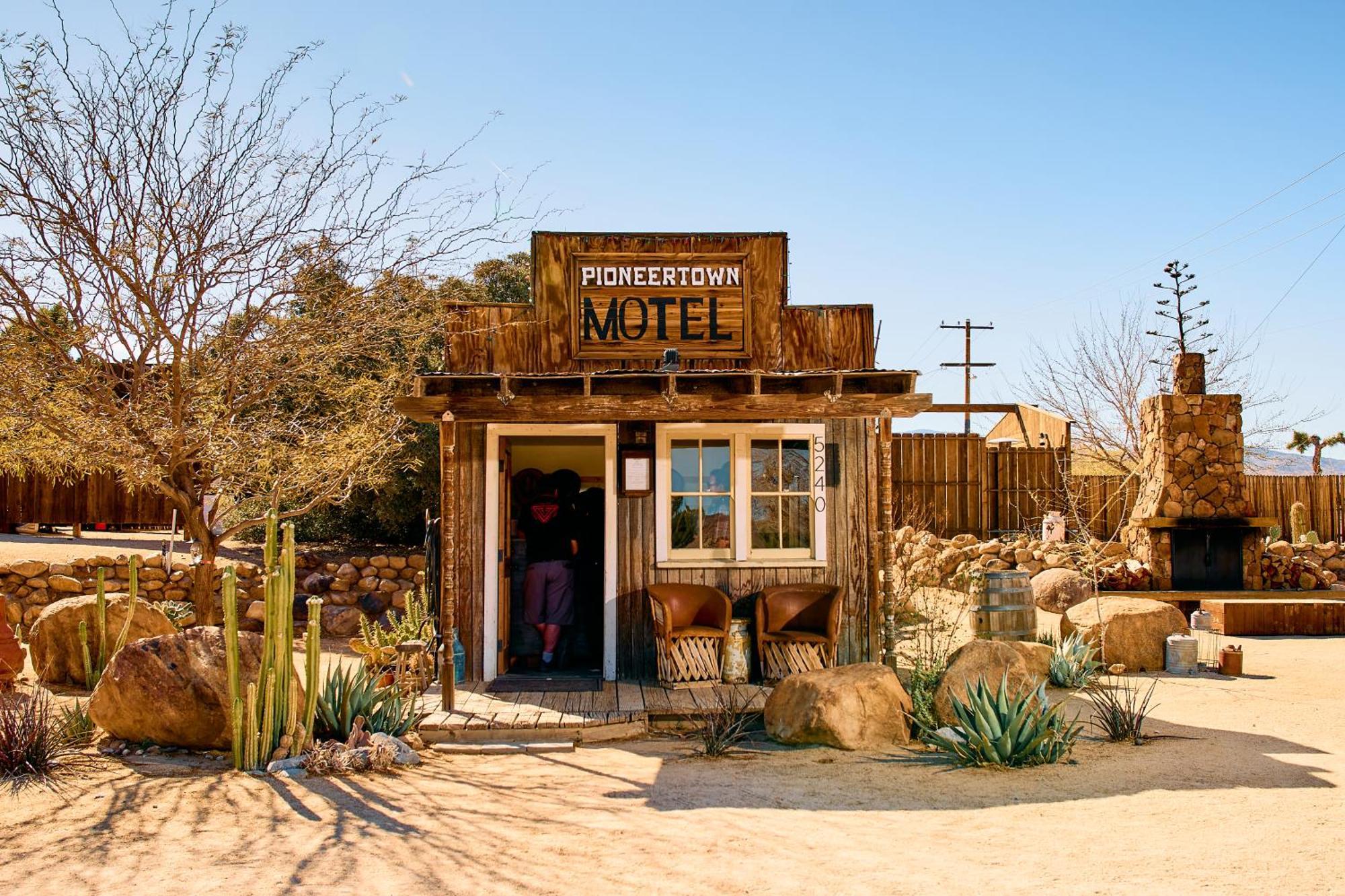 Pioneertown Motel Dış mekan fotoğraf
